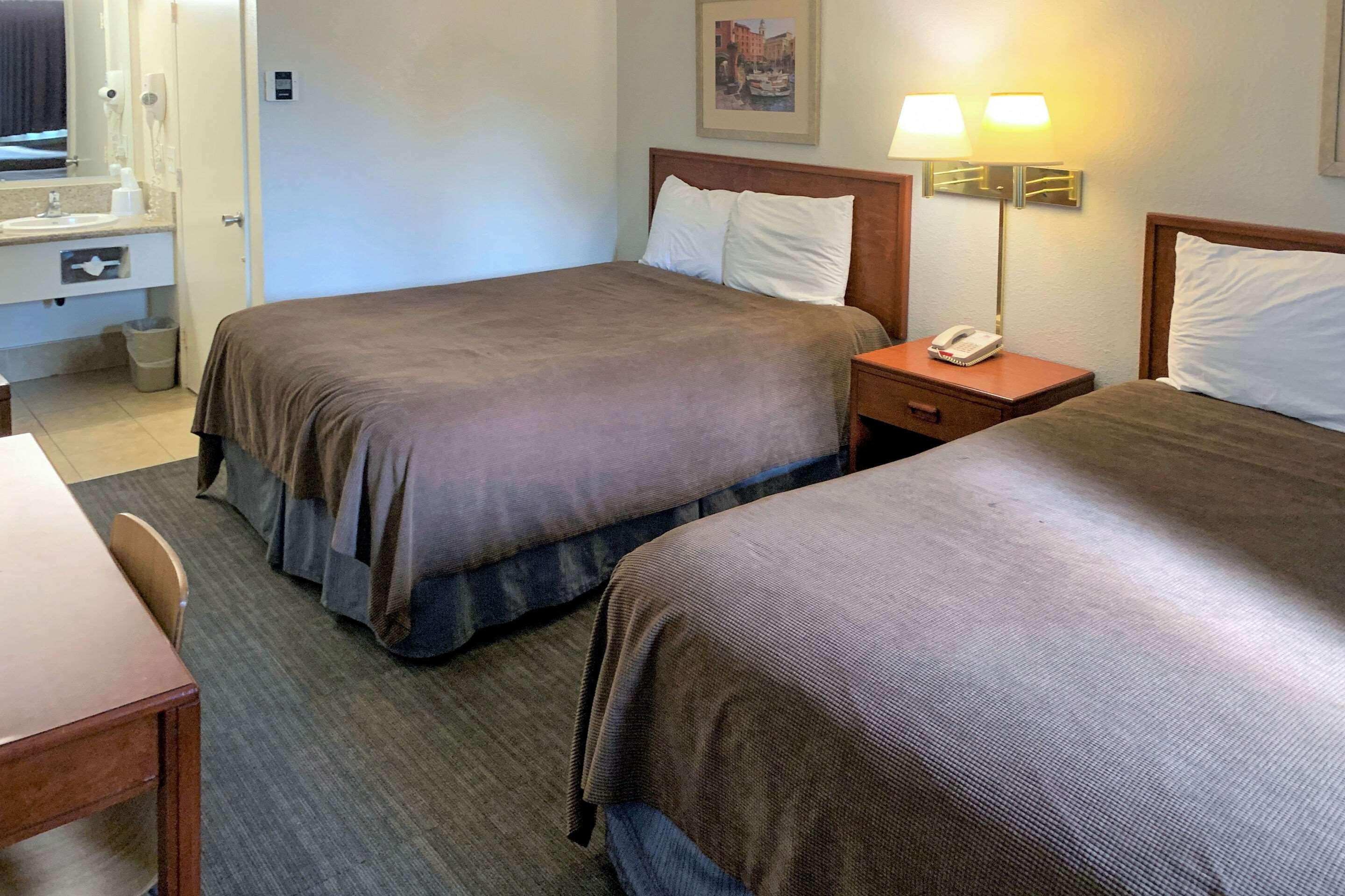 Rodeway Inn Sacramento-University Area Ngoại thất bức ảnh