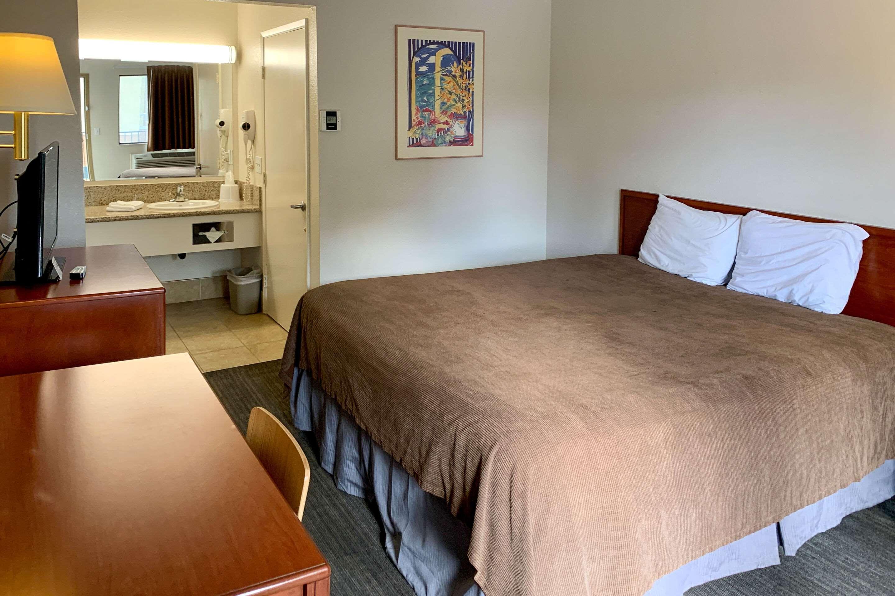 Rodeway Inn Sacramento-University Area Ngoại thất bức ảnh