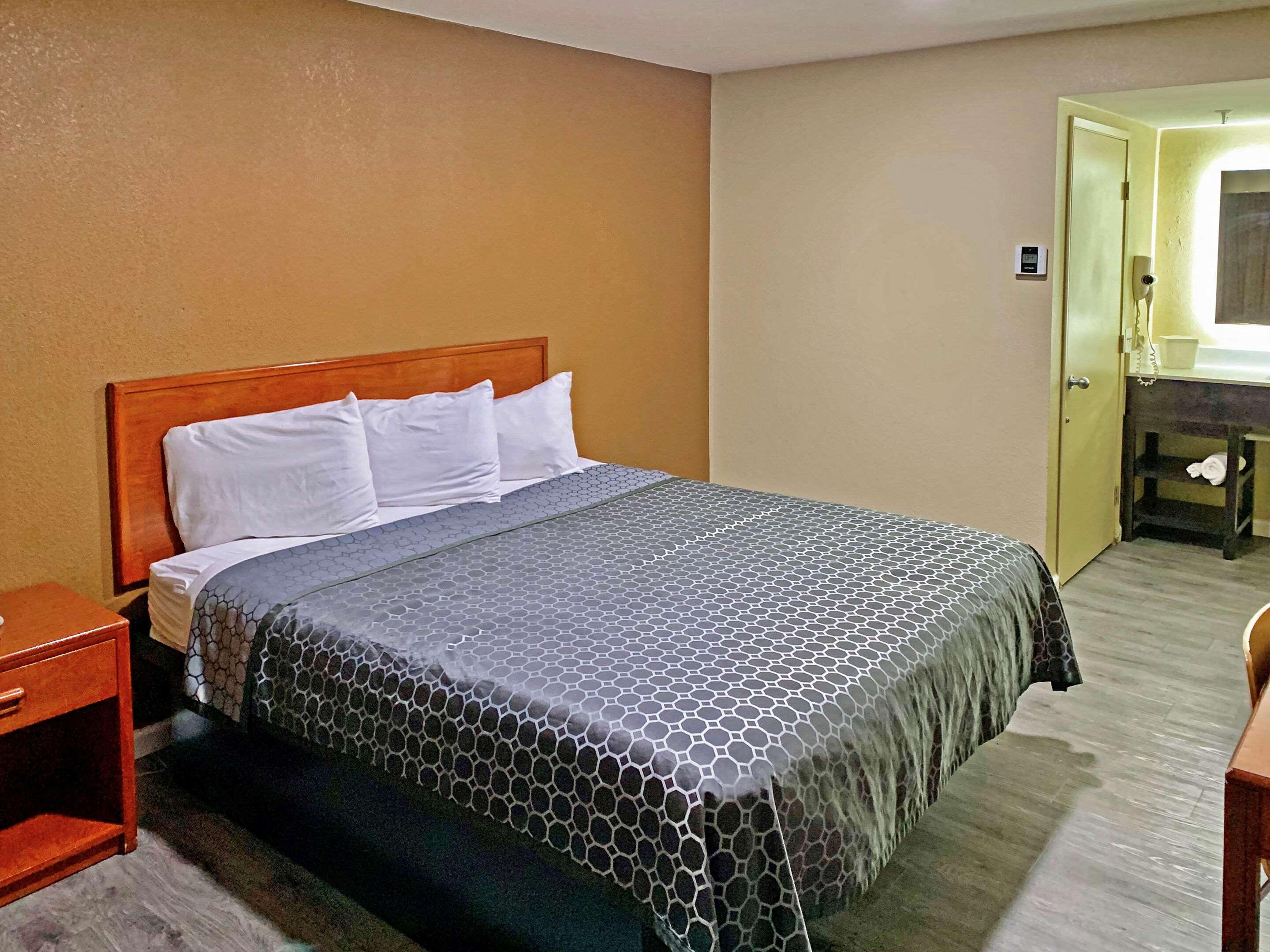 Rodeway Inn Sacramento-University Area Ngoại thất bức ảnh