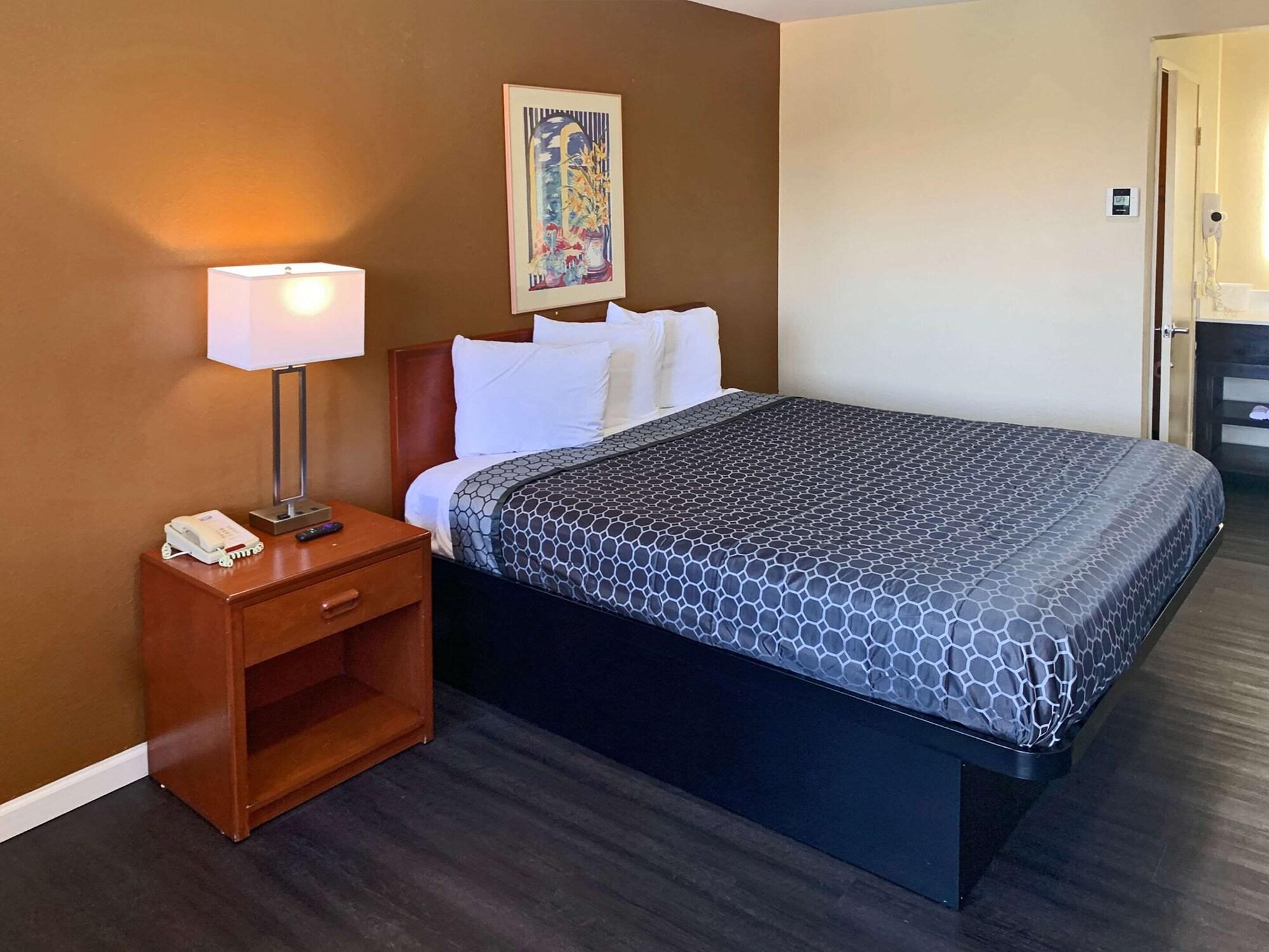 Rodeway Inn Sacramento-University Area Ngoại thất bức ảnh