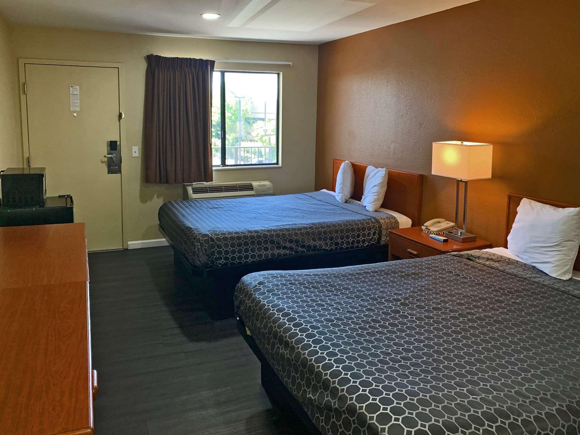 Rodeway Inn Sacramento-University Area Ngoại thất bức ảnh