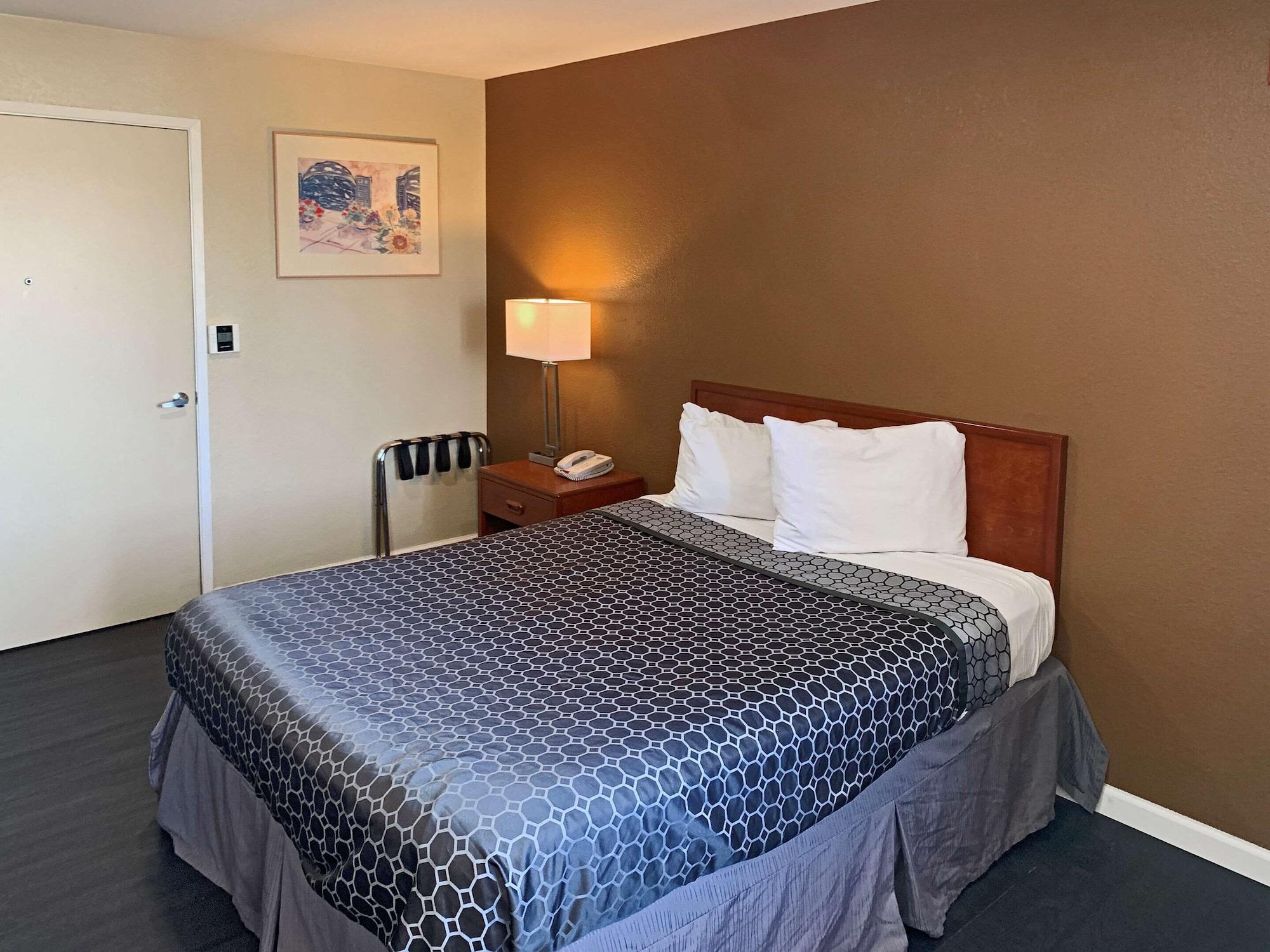 Rodeway Inn Sacramento-University Area Ngoại thất bức ảnh