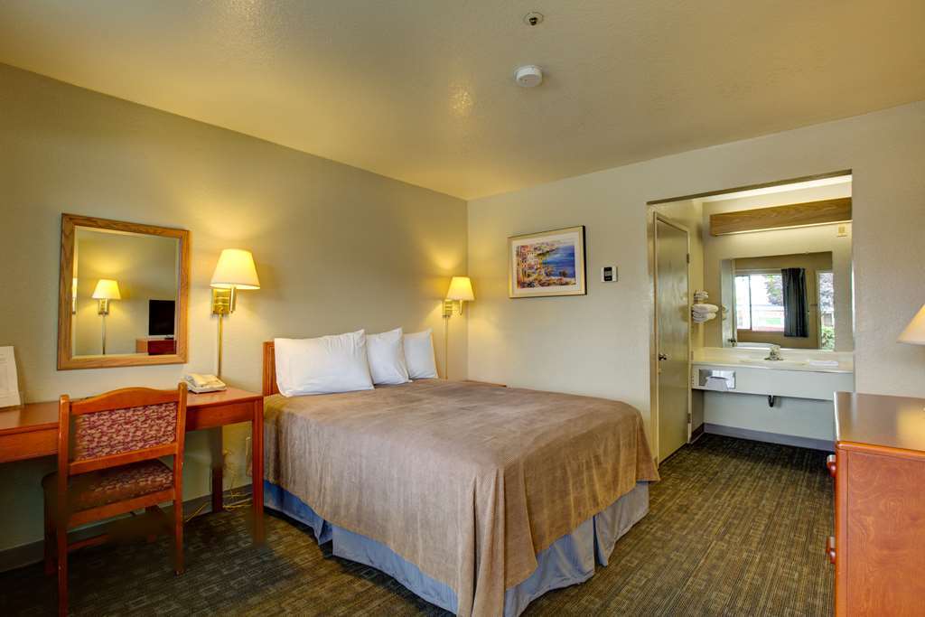 Rodeway Inn Sacramento-University Area Phòng bức ảnh