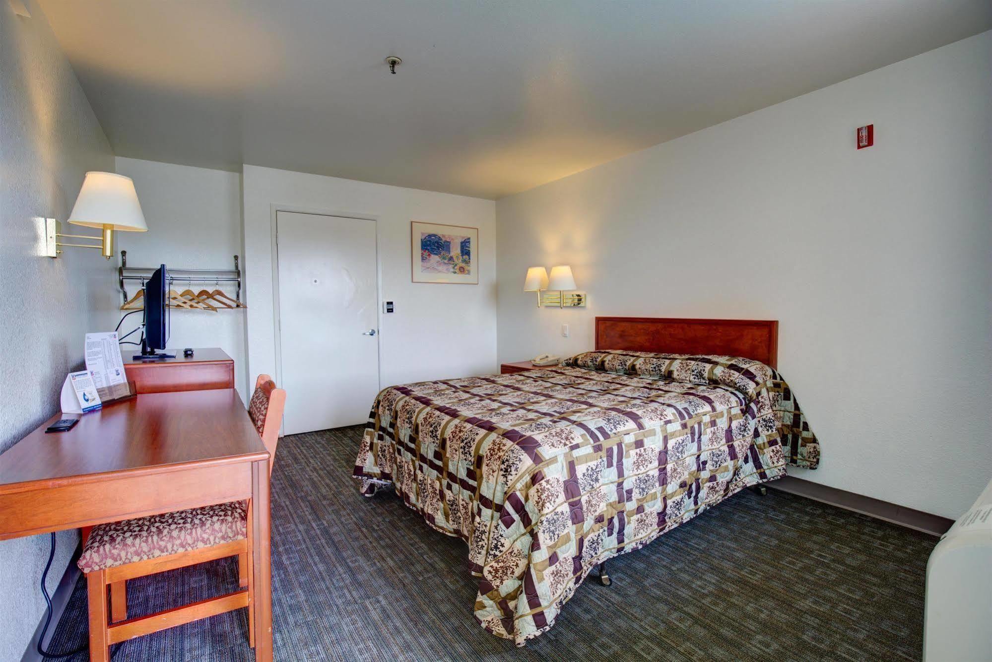 Rodeway Inn Sacramento-University Area Ngoại thất bức ảnh